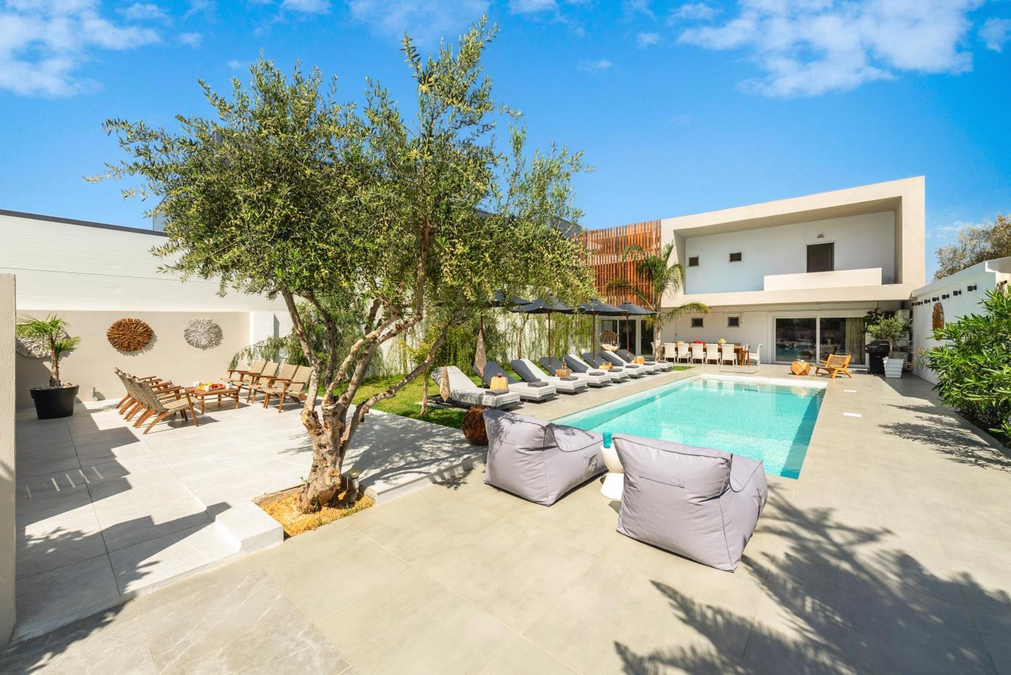 Hypnosis Beachside Villa With Private Heated Pool Георгіуполіс Екстер'єр фото